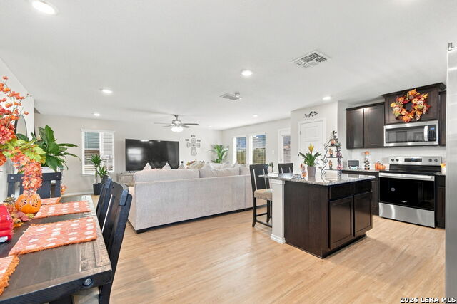 8650 Eagle Hill Mdw Property Photo 10