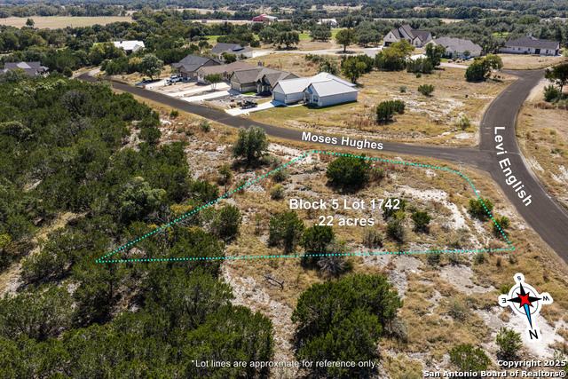 123 Levi English Property Photo 2