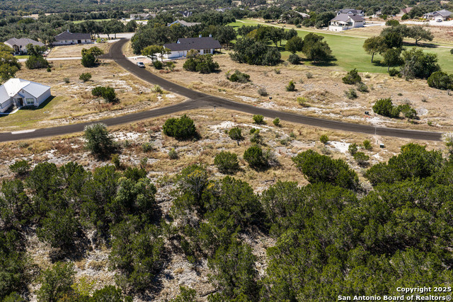 123 Levi English Property Photo 17