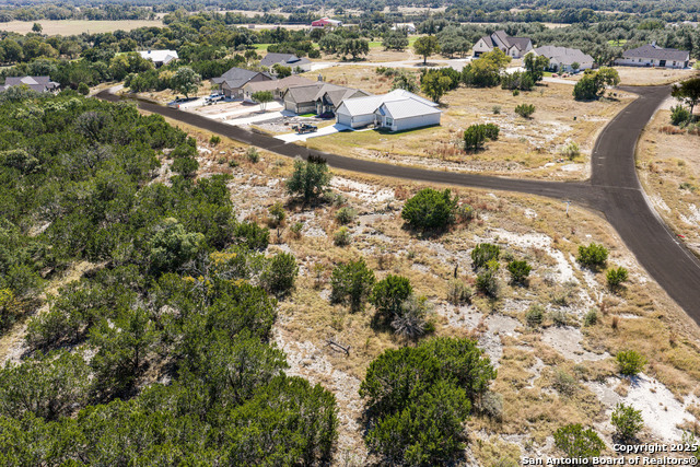 123 Levi English Property Photo 18