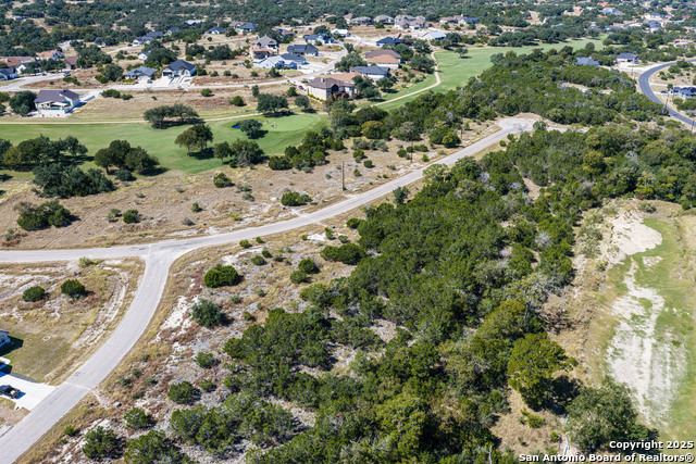 123 Levi English Property Photo 20