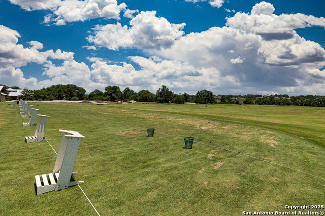 123 Levi English Property Photo 29