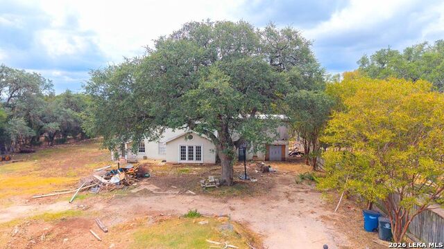 933 Fredericksburg Rd Property Photo 9