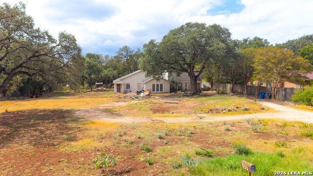 933 Fredericksburg Rd Property Photo 10