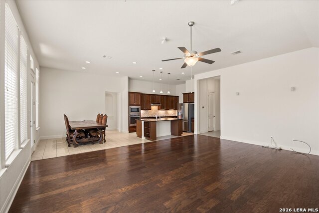 30080 Cibolo Mdw Property Photo 16