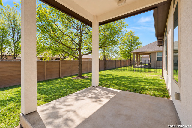 30080 Cibolo Mdw Property Photo 37