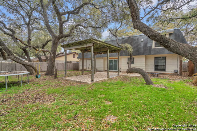 8831 Brigadoon St Property Photo 25