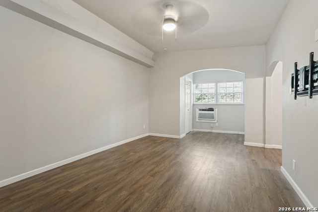 102 Mace St Property Photo 12