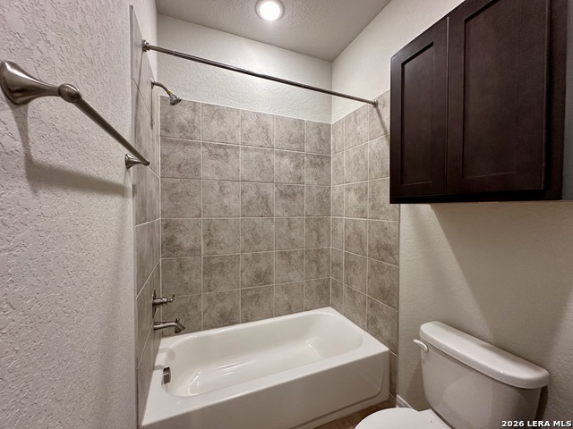 438 Emma Dr Property Photo 16