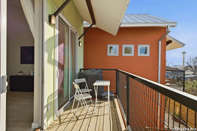 422 Hays St Property Photo 17