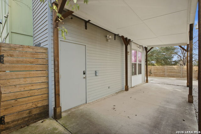 422 Hays St Property Photo 19