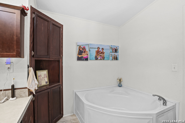 482 Center Property Photo 18