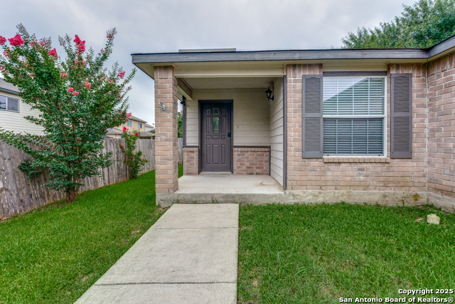 309 Willow View Property Photo 4