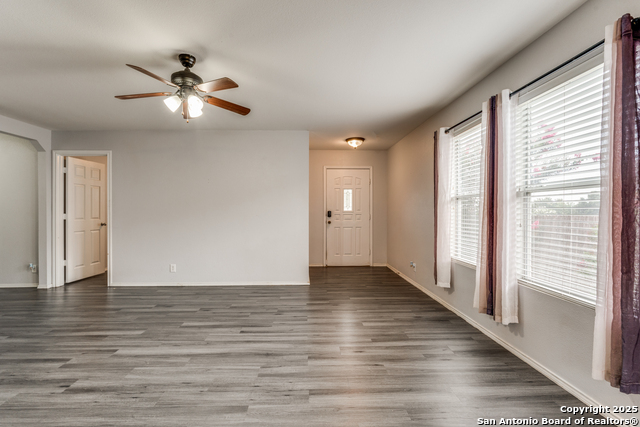 309 Willow View Property Photo 6