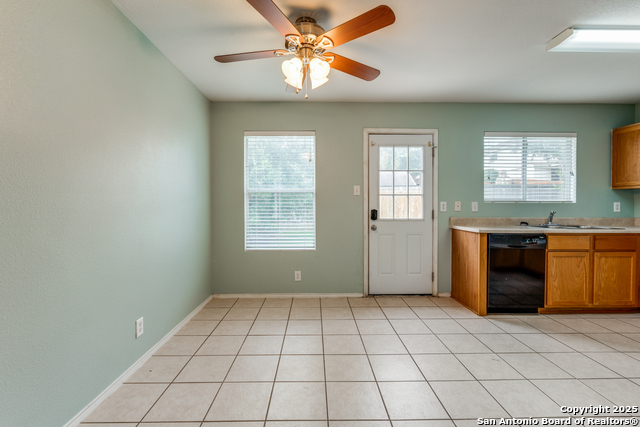 309 Willow View Property Photo 9