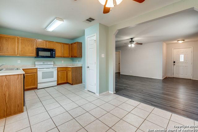 309 Willow View Property Photo 11