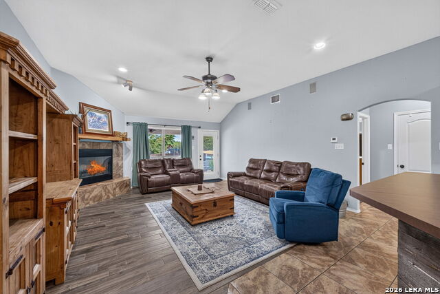 1380 Meadowlark Property Photo 3
