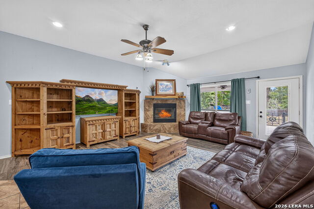 1380 Meadowlark Property Photo 4