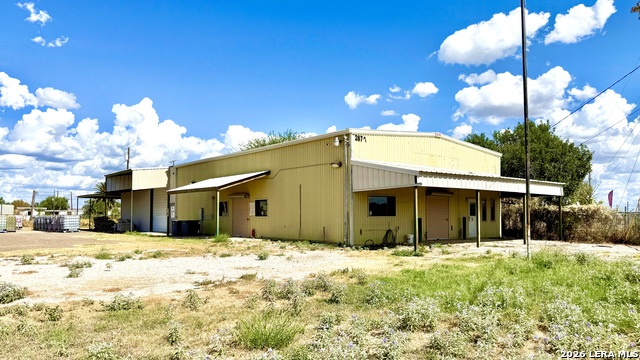 2677 S Us Highway 83 Property Photo 3