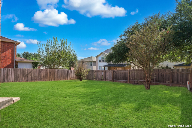 619 Mathis Mdw Property Photo 26