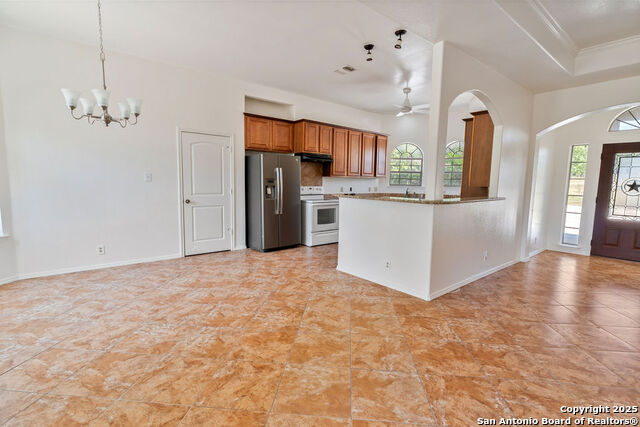 319 County Road 386 Property Photo 6