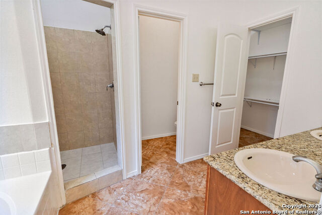 319 County Road 386 Property Photo 14