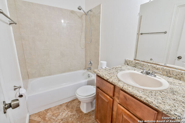 319 County Road 386 Property Photo 18
