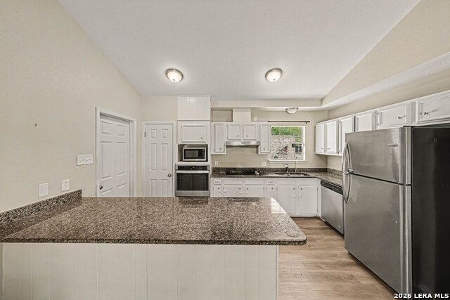5002 Sierra Madre Property Photo 1