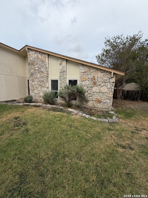 14107 Exmoor St Property Photo 6