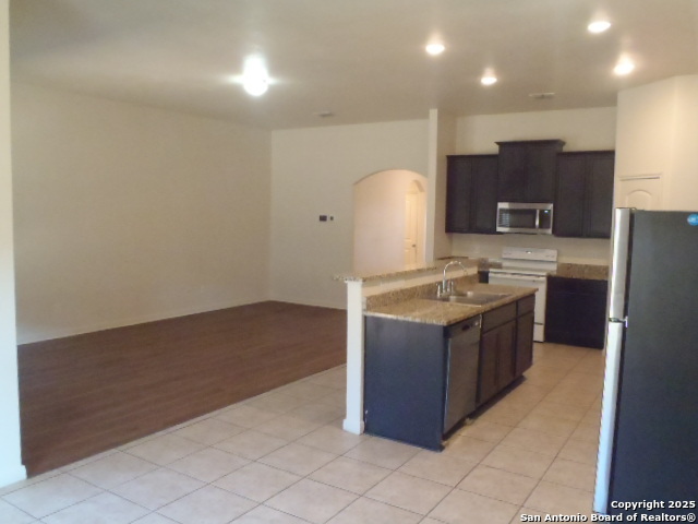 203 Azalea Way Property Photo 9