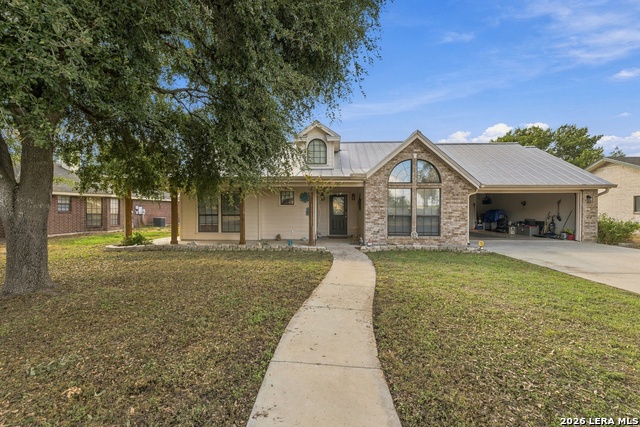 2117 Hackberry Dr Property Photo 1