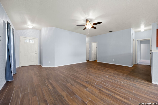 4714 Dapple Dr Property Photo 5