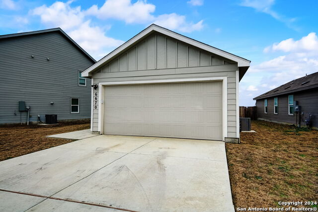 6670 ARID WAY Property Photo 1