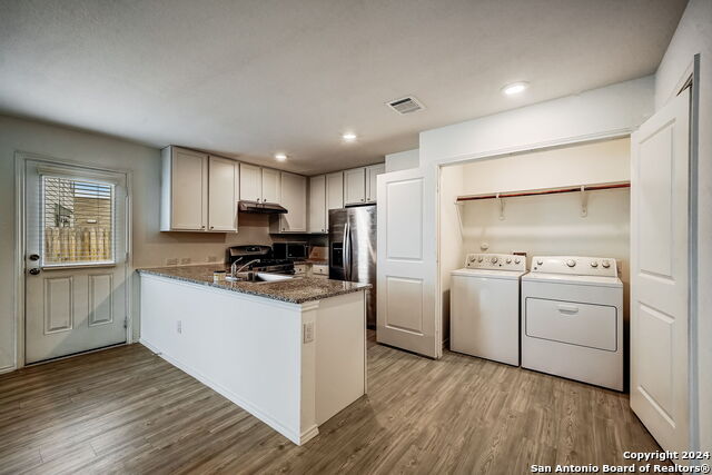 6670 Arid Way Property Photo 4