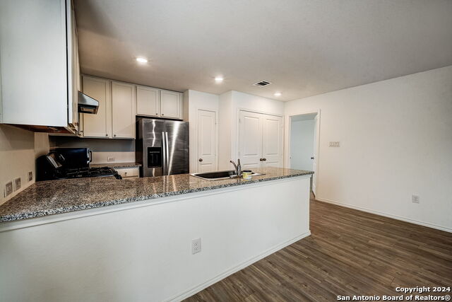 6670 Arid Way Property Photo 7