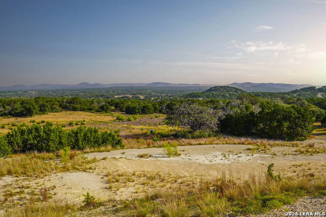 1576 Bear Creek Rd Property Photo 3
