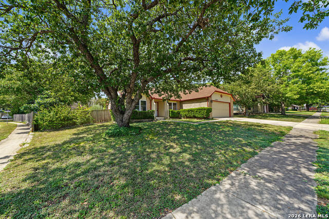 2701 Hillview Ln Property Photo 4