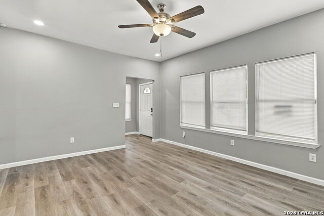 129 Jeffrey Property Photo 8