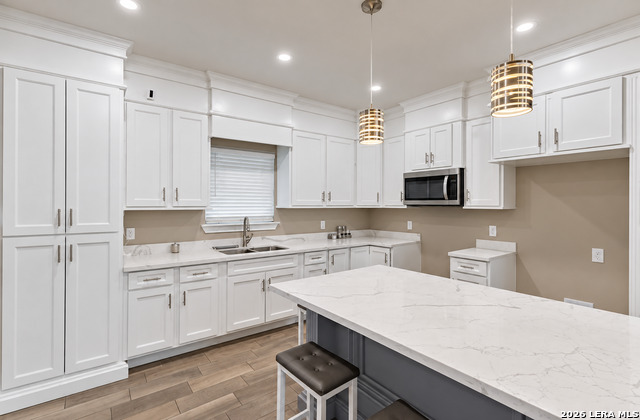 1817 Rebecca Lane Property Photo 7