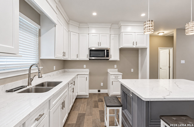 1817 Rebecca Lane Property Photo 8