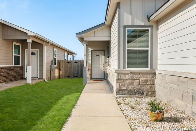 4023 Ivy Path Property Photo 2