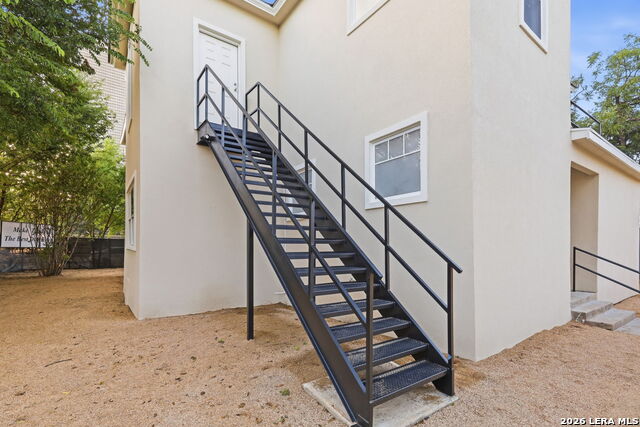 125 N San Marcos Property Photo 6
