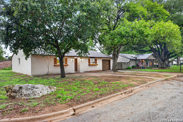 203 HAVERLAH RD Property Photo 1