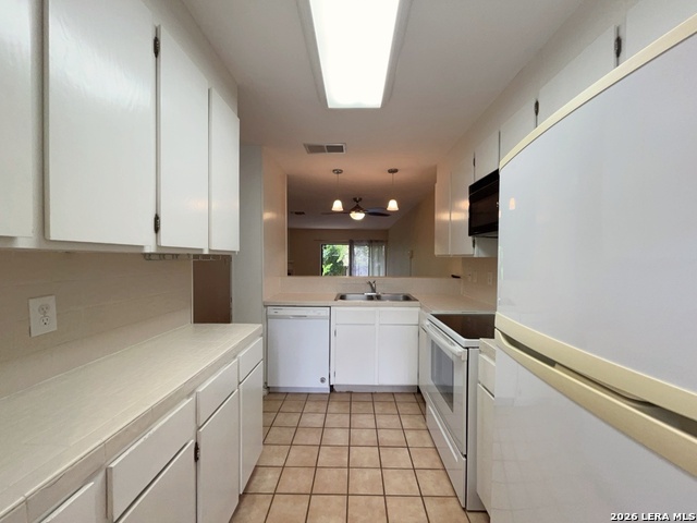 11815 Vance Jackson Rd Property Photo 25