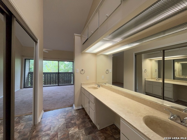 11815 Vance Jackson Rd Property Photo 35