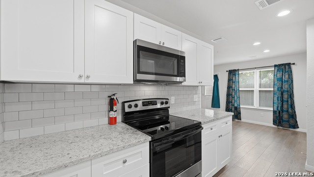 224 Mar Hill St Property Photo 3