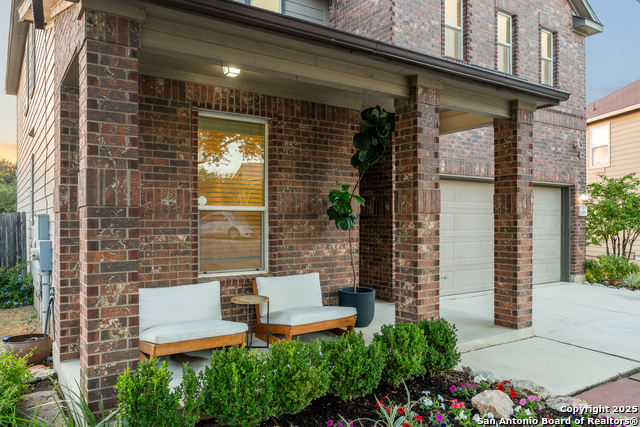 1203 Prairie Grass Property Photo 3