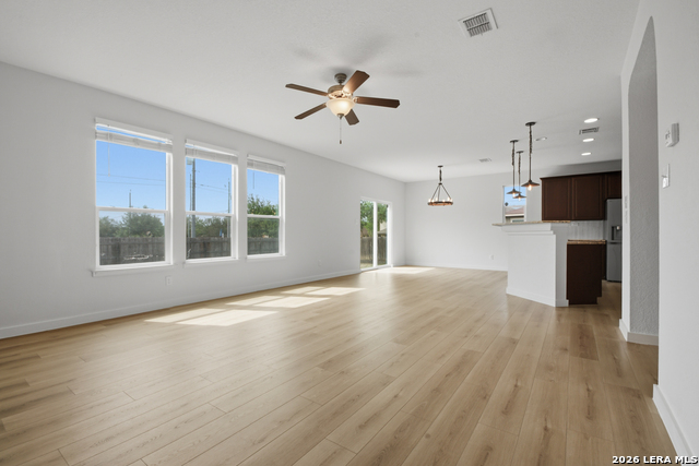 1203 Prairie Grass Property Photo 11