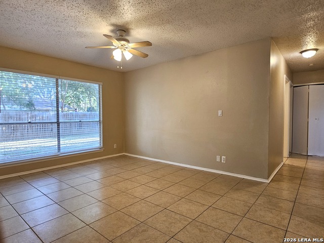 6707 Spring Forest St Property Photo 3
