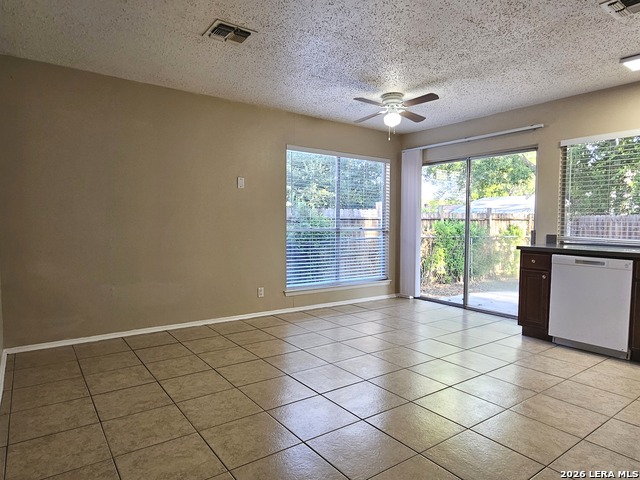6707 Spring Forest St Property Photo 4